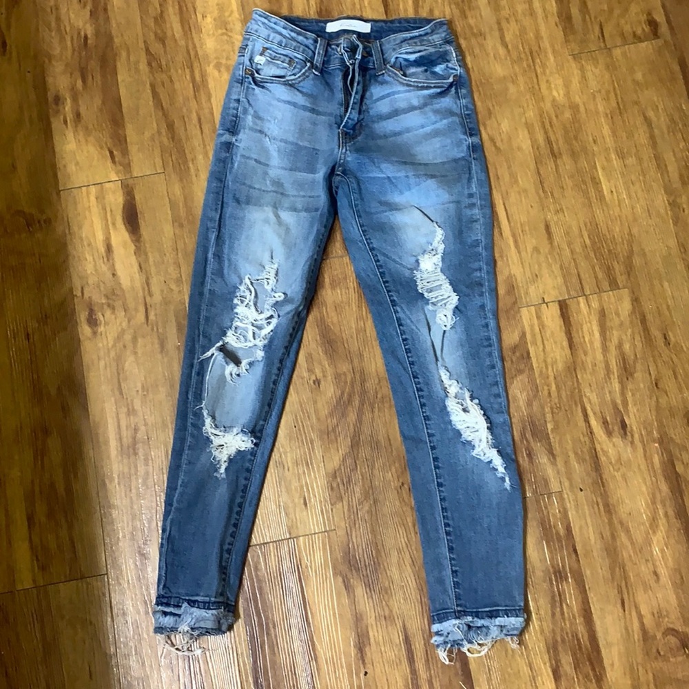 Ripped Skinny Jean